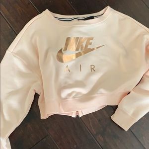 Nike cropped sweatshirt